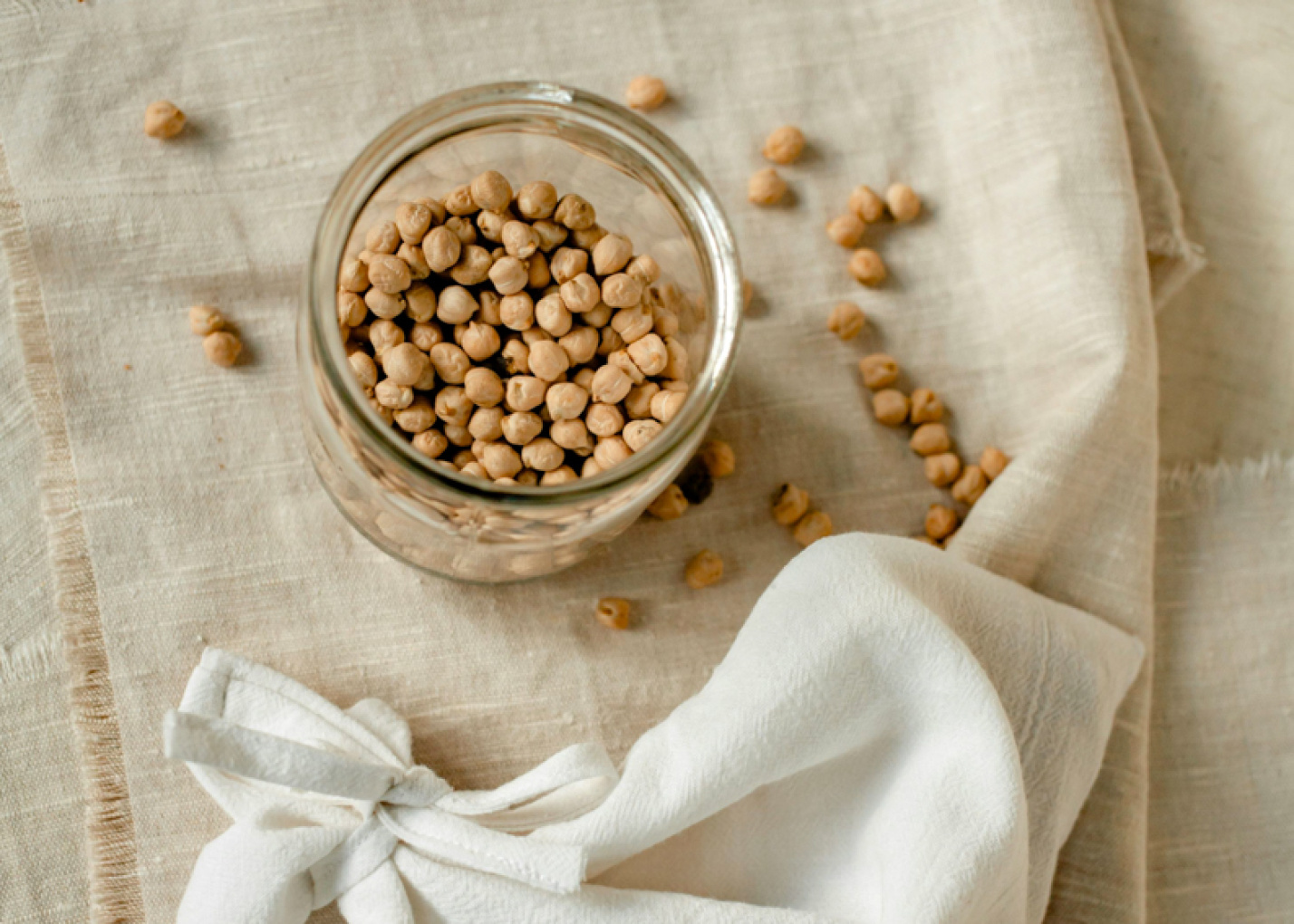 Aquafaba, kikärtor och chiafrön - veganska alternativ till ägg