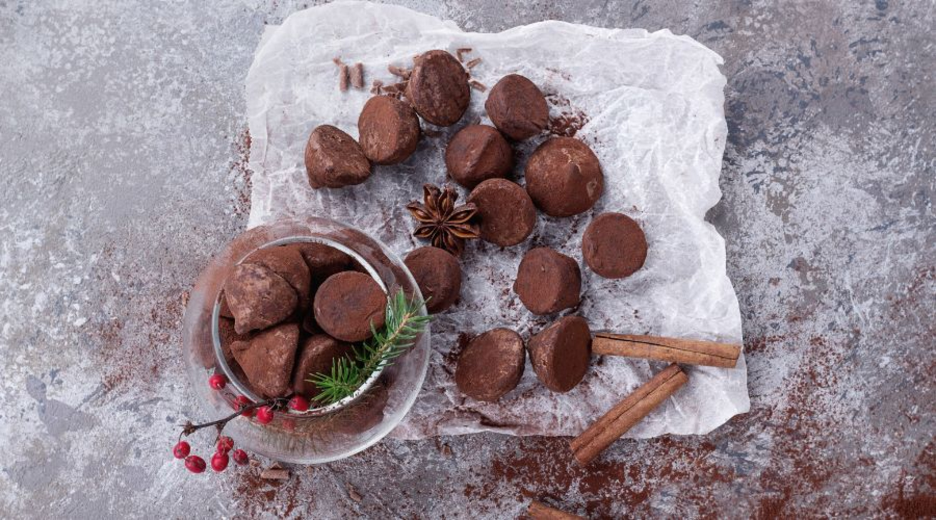 Rawbollar med tranbär