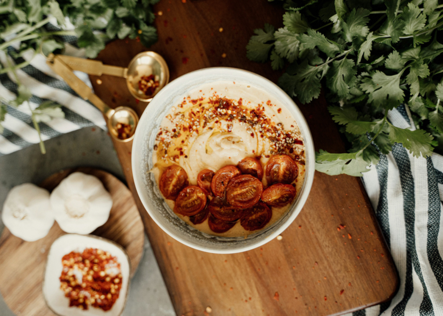 Så bjuder du in proteinrika, veganska alternativ till påskbuffén