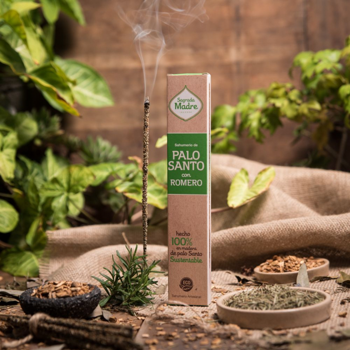Palo Santo & Rosmarin Rökelsepinnar 8st i gruppen Hem & Själ / Stämning & doft / Rökelse hos Rawfoodshop Scandinavia AB (7-01)
