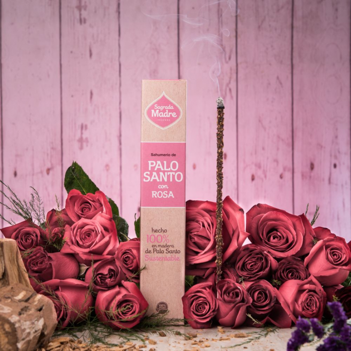 Palo Santo & Ros Rökelsepinnar 8st i gruppen Hem & Själ / Stämning & doft / Rökelse hos Rawfoodshop Scandinavia AB (8-01)