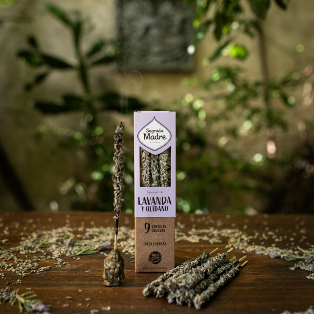 Lavendel & Frankincense rökelsepinnar 9st