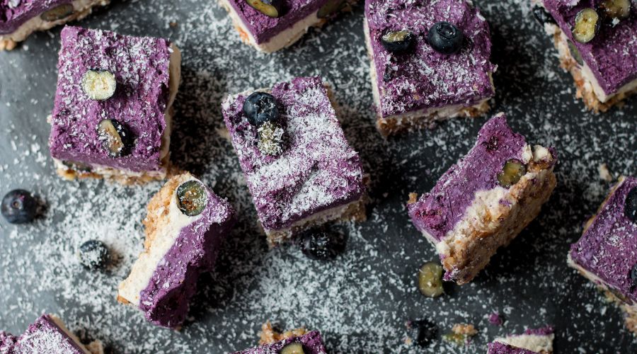 Trelagrad raw blåbärscheesecake