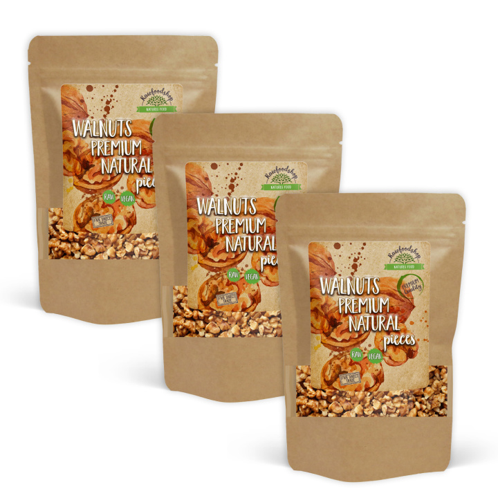 Valnötter i bitar Premium RAW 250g x 3 paket i gruppen Råvaror & Dryck / Nötter / Valnötter hos Rawfoodshop Scandinavia AB (17234250-SET3)