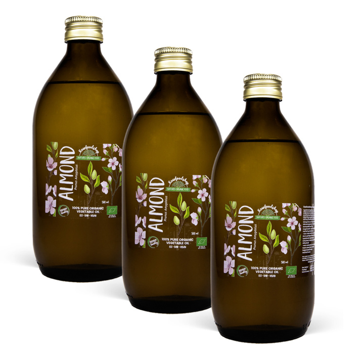 Mandelolja kallpressad EKO 50ml x 3 flaskor i gruppen Råvaror & Dryck / Nötter / Nötoljor / Mandelolja hos Rawfoodshop Scandinavia AB (2081201-SET3)