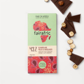Fairafric - Mjölkchoklad med Hasselnötter 43% 80g