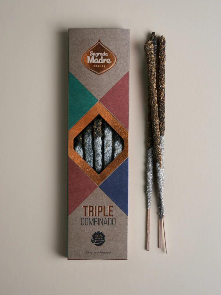 Triple Premium 3-in-1 rökelsepinnar 8st i gruppen Hem & Själ / Stämning & doft / Rökelse hos Rawfoodshop Scandinavia AB (27-01)