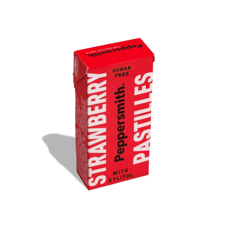 Jordgubbspastiller 15g i gruppen Råvaror & Dryck / Godis & Choklad / Godis hos Rawfoodshop Scandinavia AB (5060218592525)