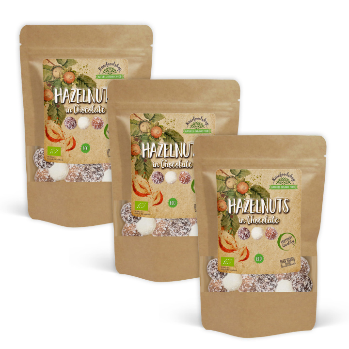 Hasselnötter Mörk, Vit och Ljus Choklad EKO 200g x 3 paket i gruppen Råvaror & Dryck / Nötter / Hasselnötter hos Rawfoodshop Scandinavia AB (NOICHOCOTRIO5-SET3)