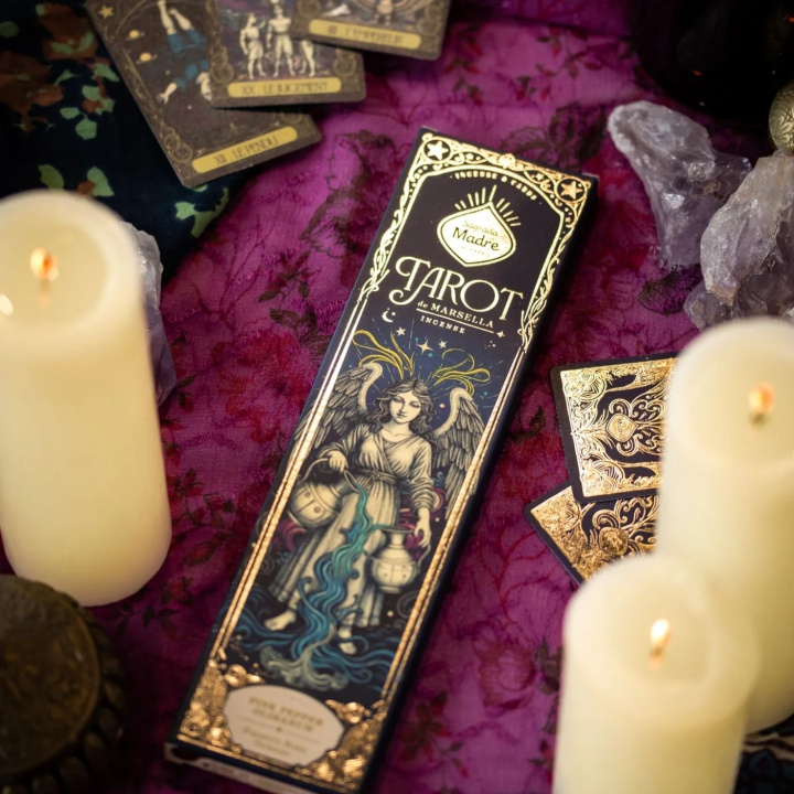 Rökelse Tarot Rosa peppar & Frankincense 6st i gruppen Hem & Själ / Stämning & doft / Rökelse hos Rawfoodshop Scandinavia AB (SKU-5026)