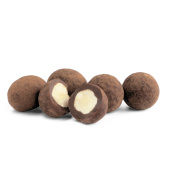 Salty Chocolate Hazelnuts EKO 100g